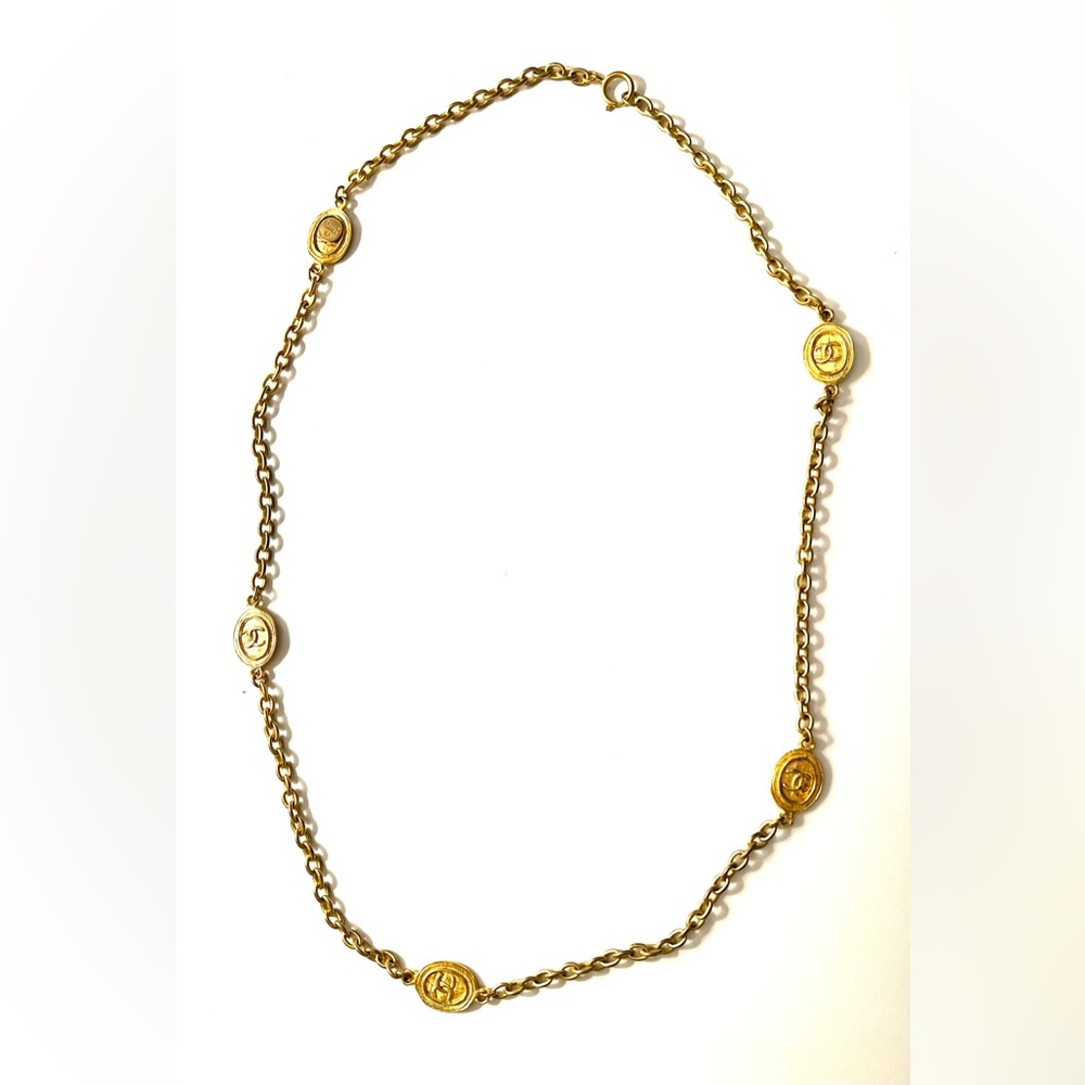 Vintage CC Chanel Gold Chain Station Necklace with Medallion Accents - Picture 2 of 7
